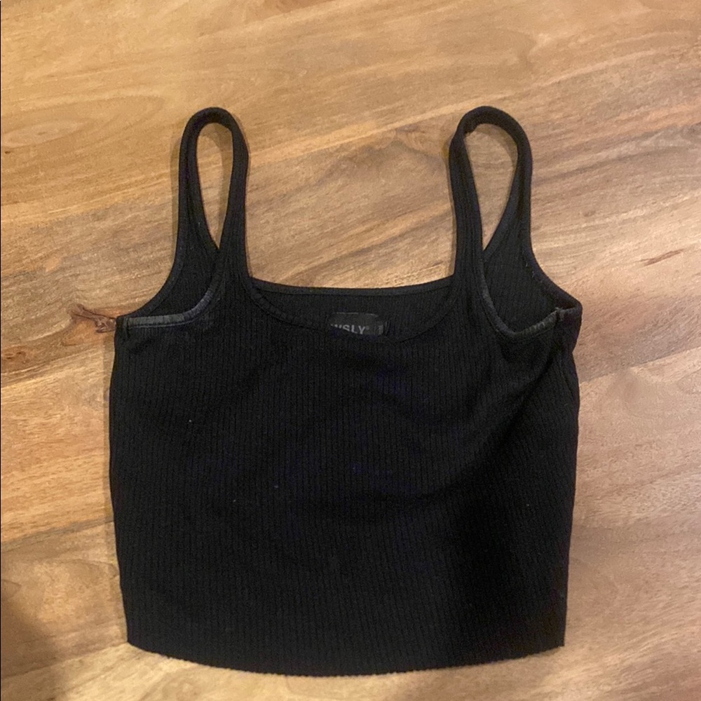 WSLY Black Fitted Crop Tank Top